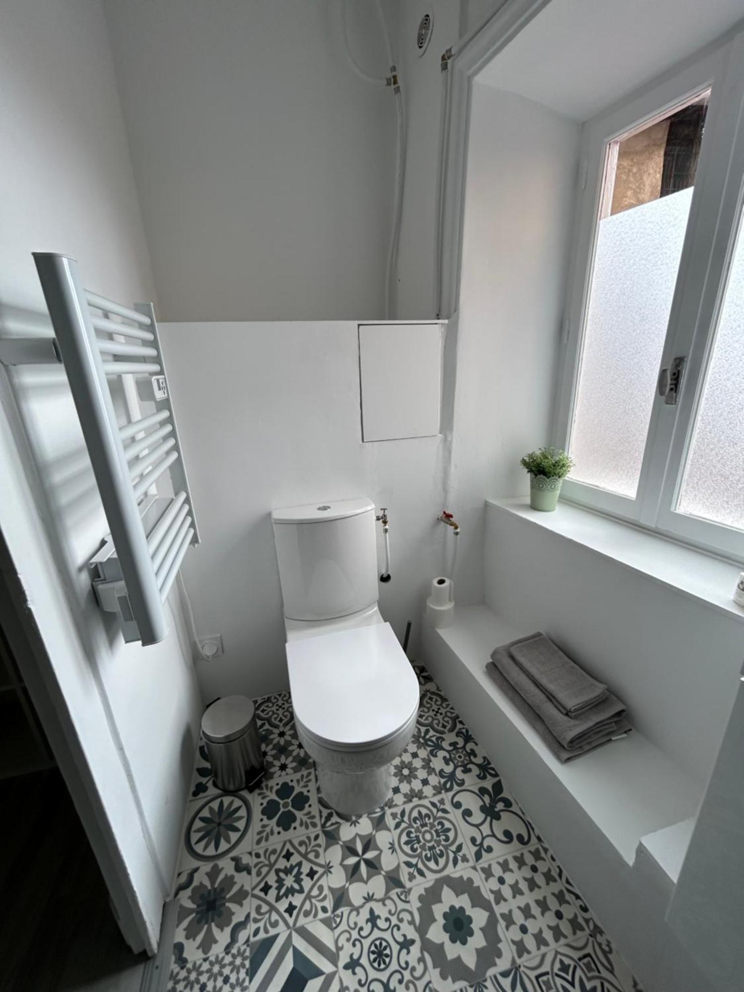Appartement Cosy Charme Ancien Thizy-les-Bourgs Luaran gambar